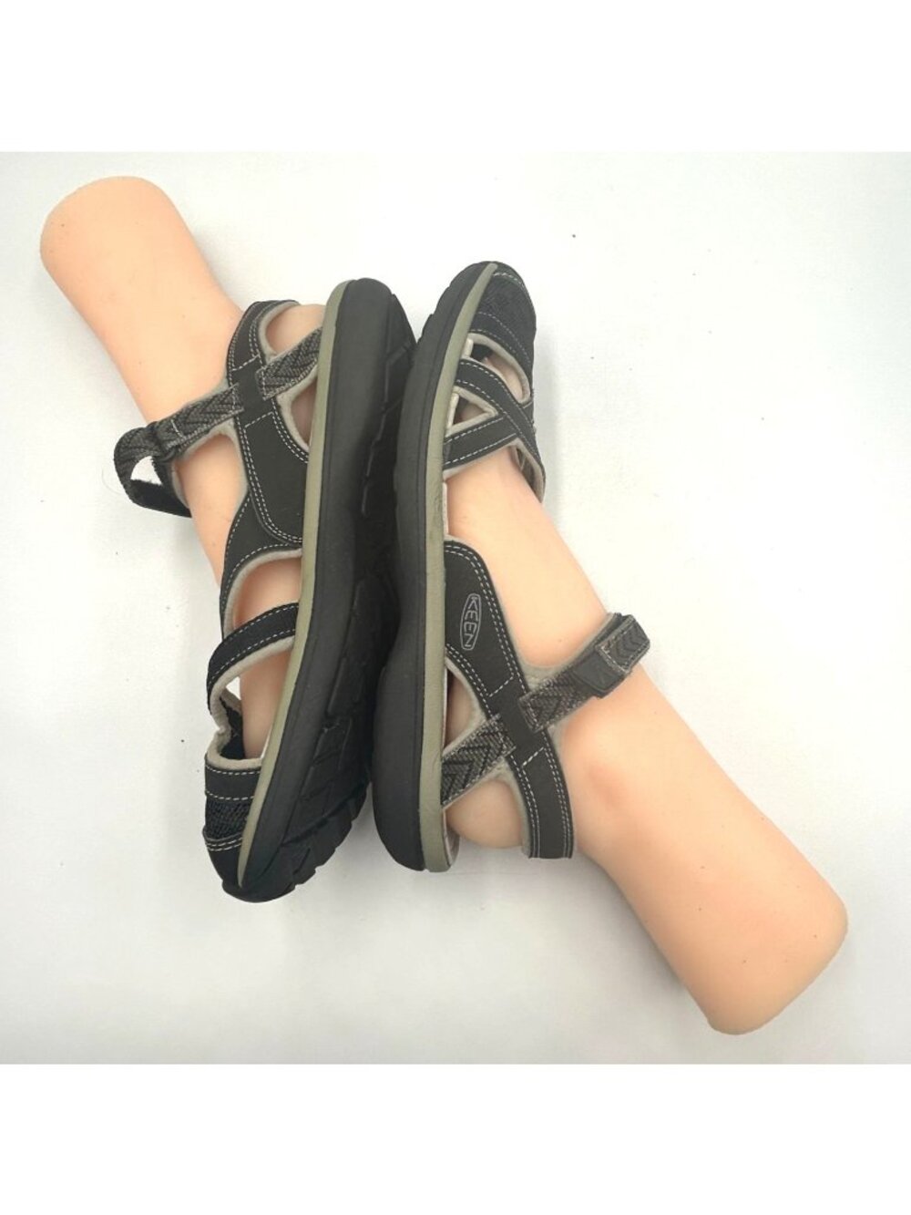 Keen Women's Black Sage Strappy Criss Cross Outdoor Sandals Size 10 3536 - Picture 12 of 16